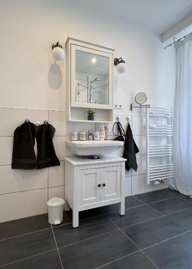 Modernes Studio Appartement Mit Leseecke 盖恩斯巴赫 外观 照片
